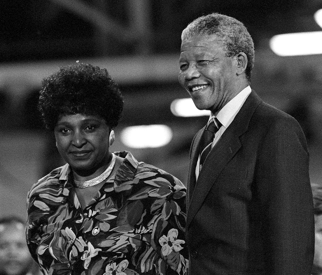 Mandela1990Rouge025